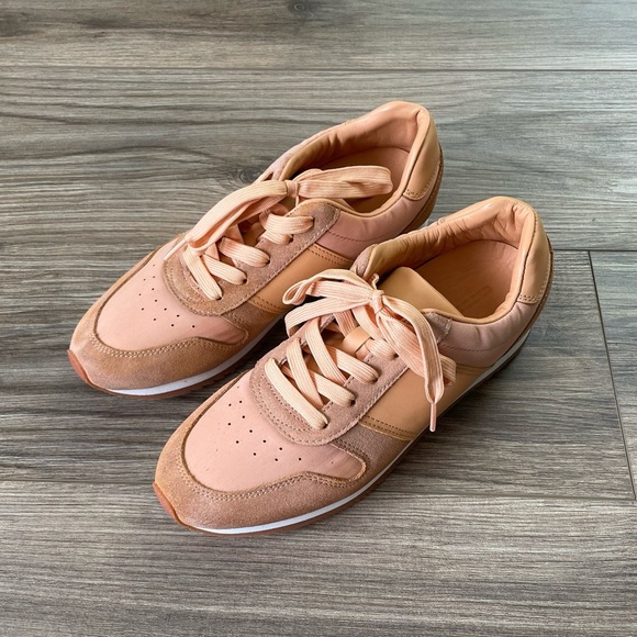 Club Monaco Zoe Leather Peach Sneakers | 8 - Picture 3 of 12